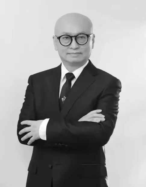 策略资本 64岁北外教授出差时突发疾病离世！为理想一语成谶，去世前的凌晨还分享工作